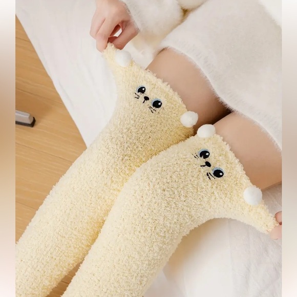 Cartoon Fuzzy High Knee Socks In Yellow - Picture 3 of 6